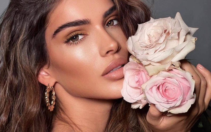 Unbenannt Arbenita dhe Fero përsëri bashkë? Ajo merr një dhuratë aq të bukur sa nuk ka si ta refuzoi