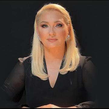 Unbenannt Remzie Osmani e ka mbyt fotoshopin në fotografinë e fundit, s’po e njeh më as bashkëshorti i saj