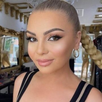 Vjollca Vjollca Haxhiu sapo ka dalur nga frizerka, qenka bërë krejt ndryshe – nuk po njihet më me këtë pamje