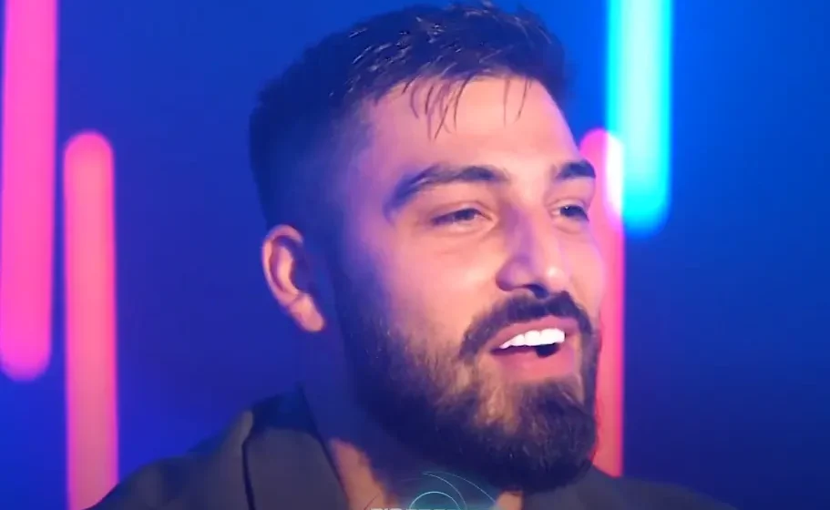 azemii Azemi rikthehet në vendin ku e keni parë krejt në fillim, këtë nuk e priste askush në këtë moment