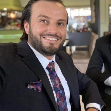 kengetari E dhimbshme: Vdes në moshë të re këngëtari i njohur kosovar Afrim Spahiu