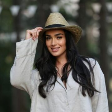 klea-huta-495x450 Klea Huta e fshinë plotësisht Elgitin nga jeta e saj, ajo ka hequr çdo foto dhe kujtim me të