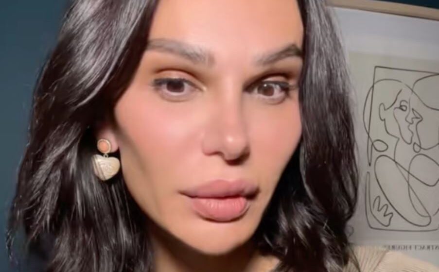 lindaaaa Linda Reit i ndodh një gjë e papritur dhe shumë e keqe, në këtë gjendje nuk e keni parë asnjëherë
