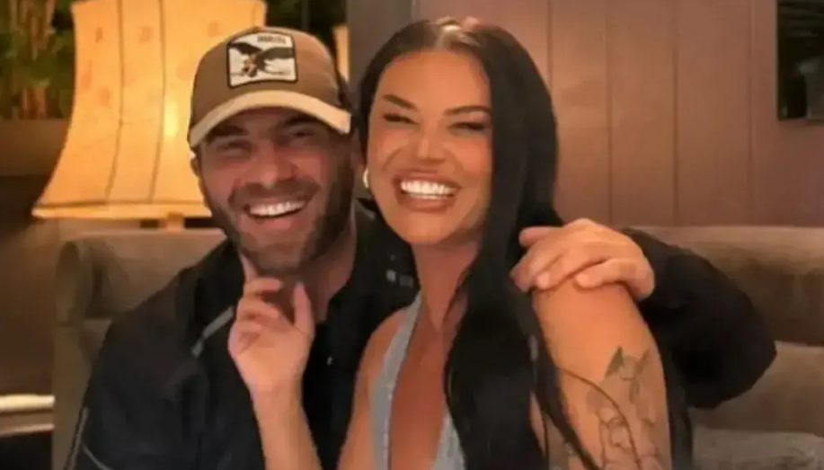 santianaa Shkurt paska qenë, Patrisi dhe Santiana i japin fund lidhjes së tyre – dikush u ra mësysh sapo e bën publike