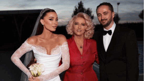 shkurte Si rrallëherë, reja e Shkurte Fejzës shfaqet me të birin – ja kujt i paska ngjarë ai