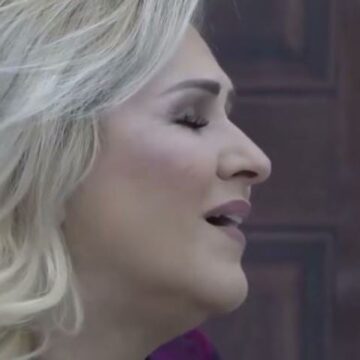 Vdekja që tronditi familjen e burrit të saj, Shyhrete Behluli i përloti të gjithë me fjalët prekëse për të