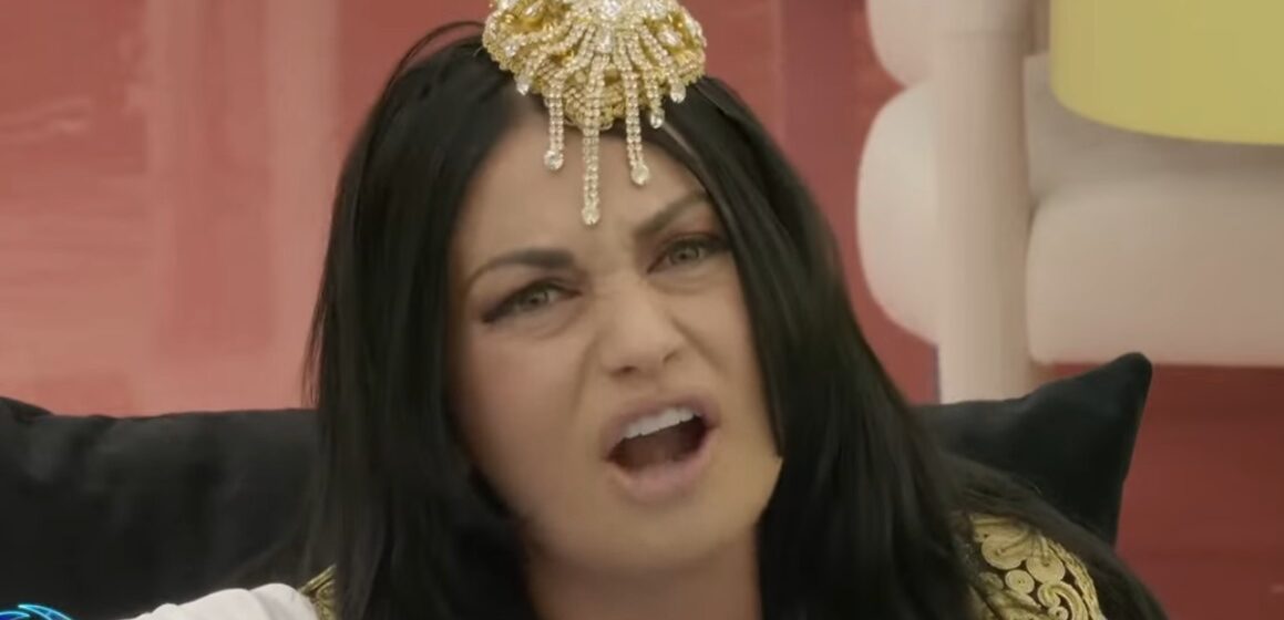 Shkurta qan me dënes kur i përmendet vëllai, ndërsa Labi i përgjigjet kështu