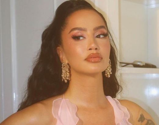 Dafina-Zeqiri Dafina hedh video me djalin e saj Daskanin teksa tregon sa muaj ka mbushur ai