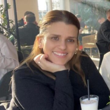 Filloreta E rëndë: I ra të fikët në një lokal ku shkoi për të ngrënë buk, vdes në lule të rinisë Filloreta Çitaku