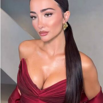 Alba tregon dhuratën që mori nga një person misterioz, duket shumë e lumtur