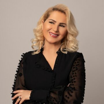 Shyhrete Behluli befason publikun duke treguar se kush ishte dashuria e saj e parë