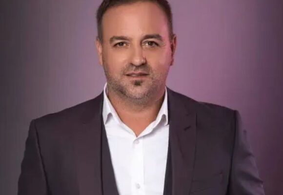 Nexhati publikon foton më të bukur familjare, vëmendjen mori gruaja e tij, e paska bërë trupin si peshk