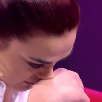 Albina Kelmendi  na rrënqeth trupin me fjalët për humbjen e personit të dashur