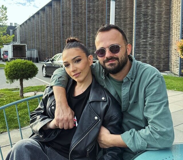 Burri i Jonida Vokshit bënë një gjest ndaj saj që secila grua do ta donte