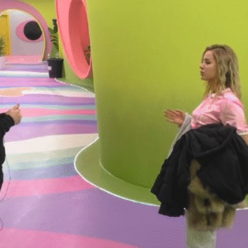 Labi vazhdon me ofendime, nuk e len rehat Elijonën, i flen rëndë për nënën e saj