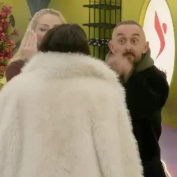 Arditi del nga vetja, se kemi dëgjuar t’i thot ndonjëherë këto fjalë ndaj dikujt