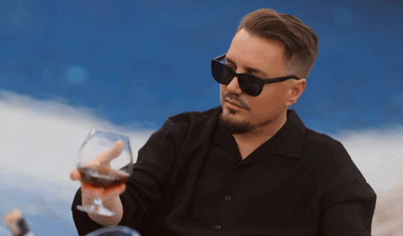 Blero e ka sos me u martu për herë të tretë, e tregon edhe vellon e partnerës, shpresojmë të jetë kjo “ e treta e vërteta”