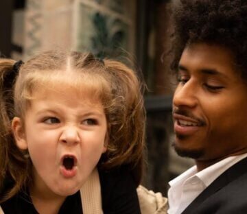 E dhimbshme: Mozzikut do t’i plasë zemra kur ta shoh këtë lidhje të fortë të vajzës me të dashurin e Loredanës