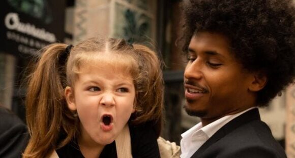 E dhimbshme: Mozzikut do t’i plasë zemra kur ta shoh këtë lidhje të fortë të vajzës me të dashurin e Loredanës