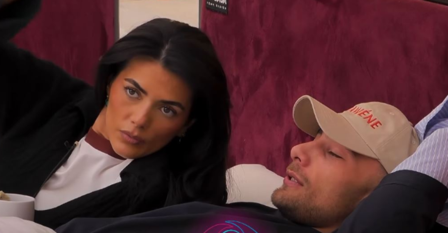 diana E harron Arionin, Diana nis një lidhje të re