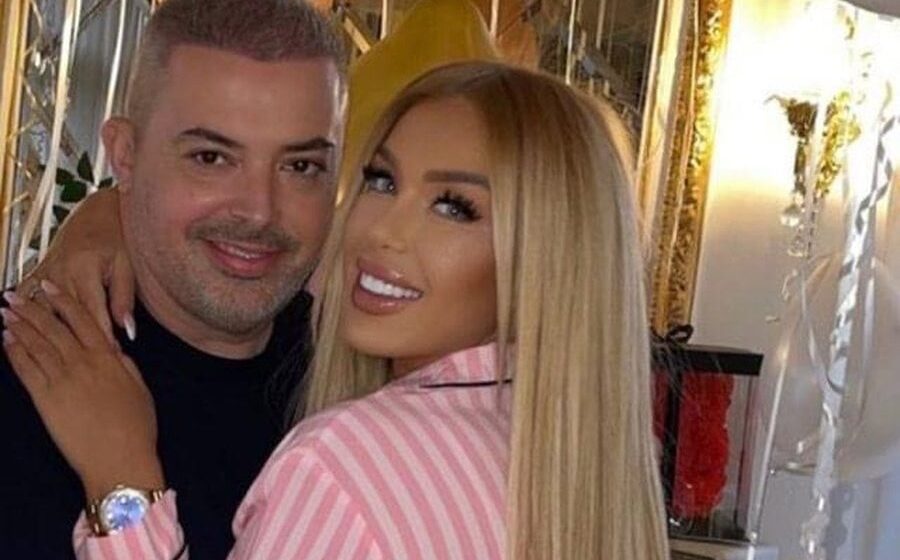 Një fëmijë tjetër në familje, Adelina Tahiri jep lajmin e madh – shfaqet më e lumtur se kurrë më parë