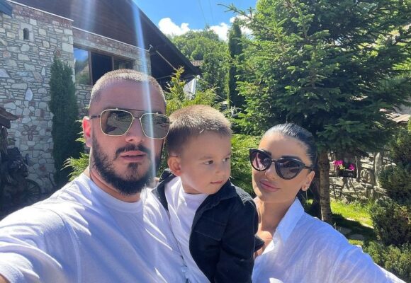 Gold AG do të “çmendet”, gruaja e tij fotografohet në krahët e këtij bukuroshi – e përqafon me shumë dashuri