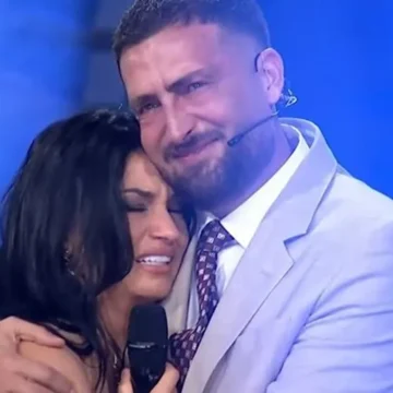 image Shkurta paska kaluar një jetë të vështirë, teksa tregon gjithçka nuk mund ti mbajë lotët, histori si në filma