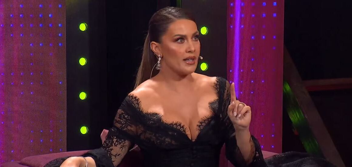 Befason Olta Gixhari, shfaqet komplet pa grim dhe pa komplekse, a do guxonin të gjitha femrat ta bëjnë këtë veprim