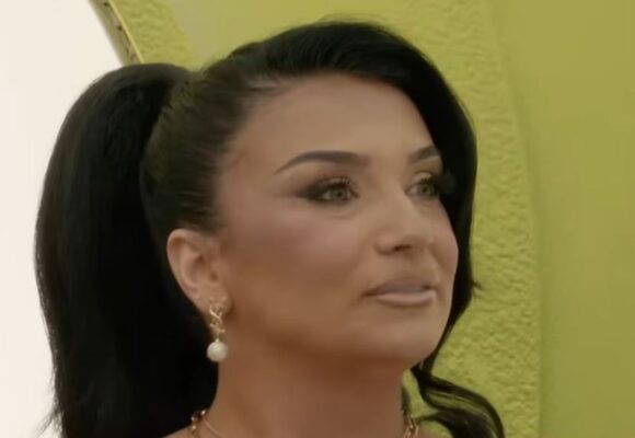 Shkurta paska qenë njëherë nuse, dalin pamjet e veshur me dimi e dallamë për qejfin e vjehrrës – lum shtëpia për të