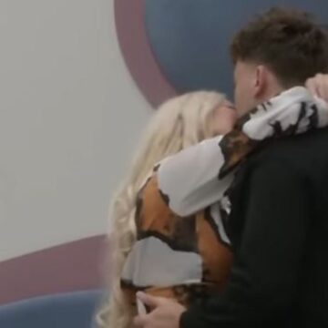 toni-1 Toney dhe Benita e bëjnë lidhjen zyrtare me një puthje të zjarrtë, dalin pamjet që i zgjuan në këmbë banorët