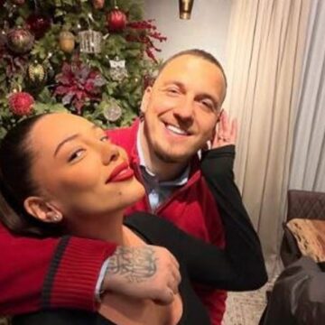 Mozziku e la familjen e vet, festën e Vitit të Ri e kaloi tek miqtë – publikohen pamjet nga festa e madhe aty