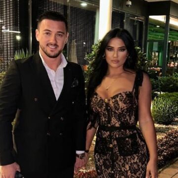 IMG_6944 Albatriti ka dalë sonte me gruan e tij, ajo po duket si një loçkë e vërtetë – por ai e ka tepruar me filterin që ka vendosur