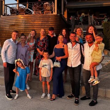 Edhe djali i vogël kishte mbetur, Shyhrete Behluli merr lajmin e madh si nënë – festë e madhe në shtëpinë e tyre