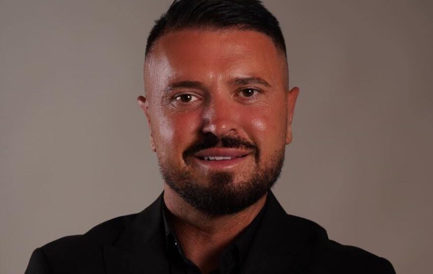 Familja e Labit godet rëndë produksionin e Big Brotherit, ua nxjerrë të palarat dhe s’ka më ftyrë as ai të rri në shtëpi