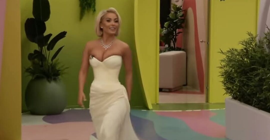 IMG_7047 Dolce na ka gënjyer të gjithëve, ajo është më e moshuar sesa që ka treguar kur hyri në BBVK