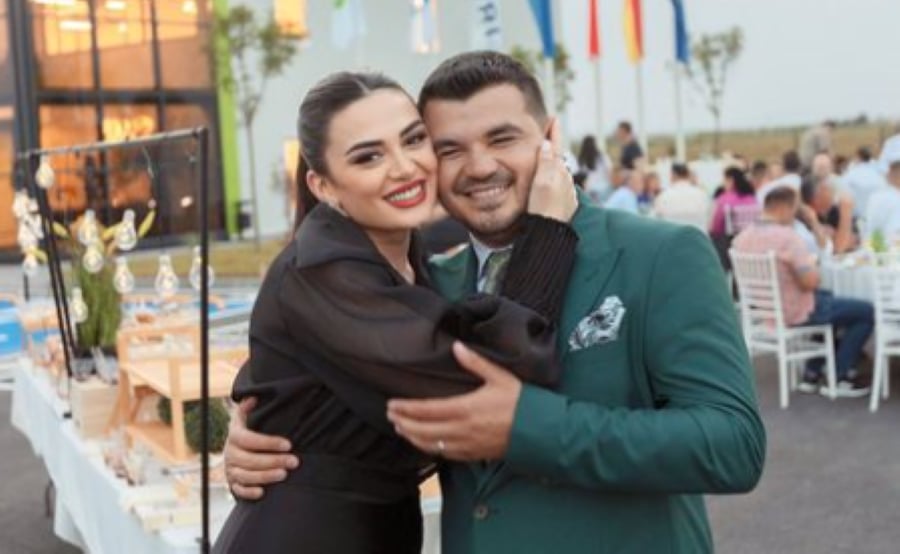 albninn Ditë e një festë të madhe për Albinën dhe bashkëshortin e saj, këto fjalë i emocionuan e përlotën të gjithë