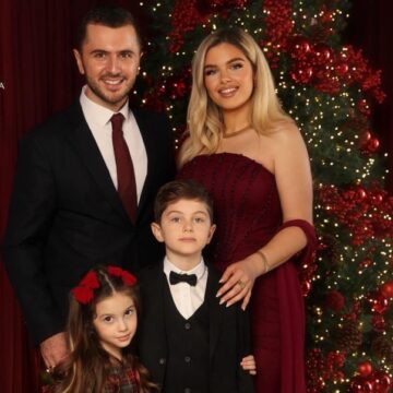 lerat Learta e Kushtrimi me fëmijët bëhen gati për festën e Vitit të Ri, po duken si mos më bukur – katër yje bashkë