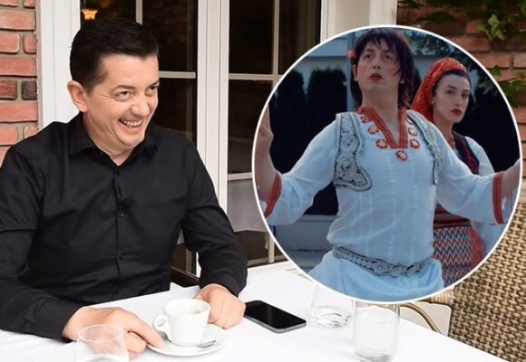 E dhimbshme: “Teta Gjyli” në gjendje aspak të mirë pas aksidentit të rëndë, në këtë gjendje s’do ta njihni se kush është