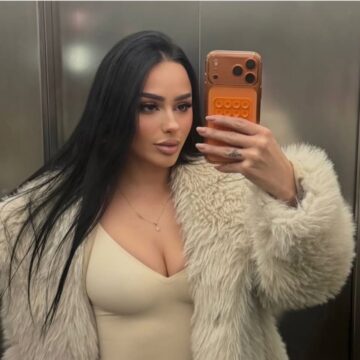 Nuk përmbahet Egli, shfaqet provokuese nga ashensori dhe ndez rrjetin