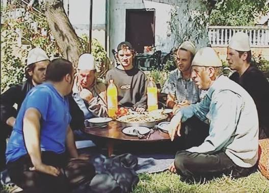 Lajm i hidhur: Vdes aktori i komedisë “Mahmutovitët dhe Rexhepovitët”