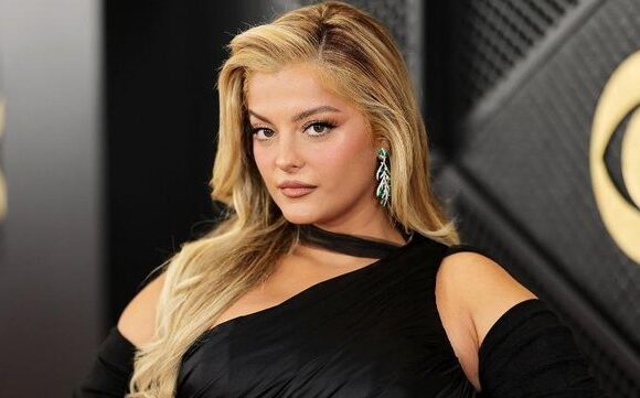 Këngëtarja shqiptare rrëfehet për ndarjen: “Të gjithë e kishin kuptuar, unë jo”