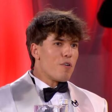 Klodi bën deklaratën e papritur për puthjen me Elijonën