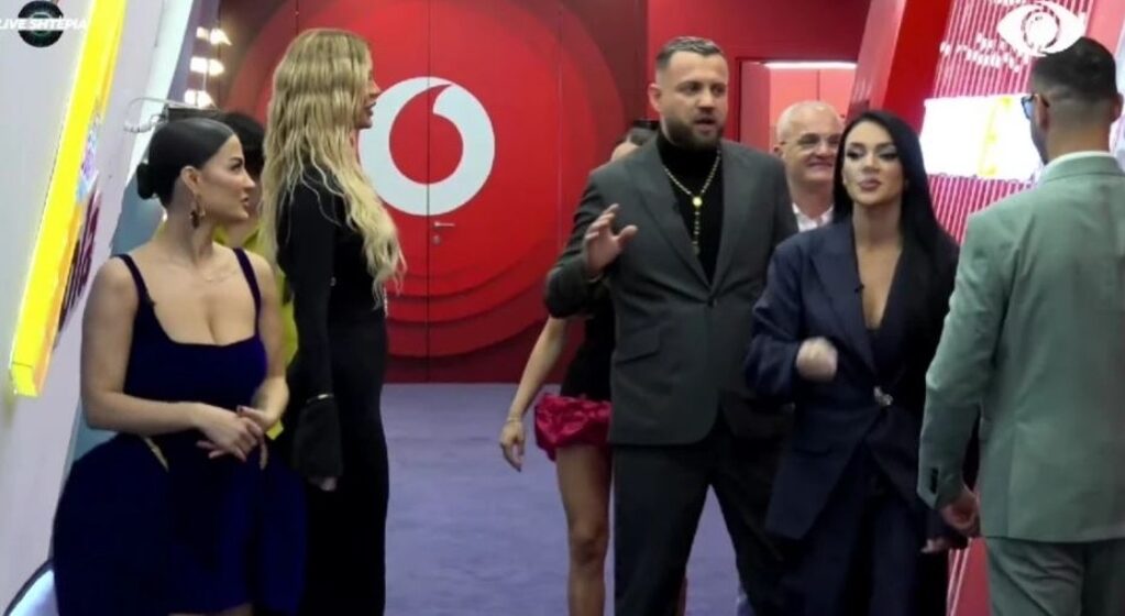 Publikohet momenti epik kur Luiz Ejlli rifutet në Big Brother – reagimi i Kiarës do t’iu lë gojëhapur