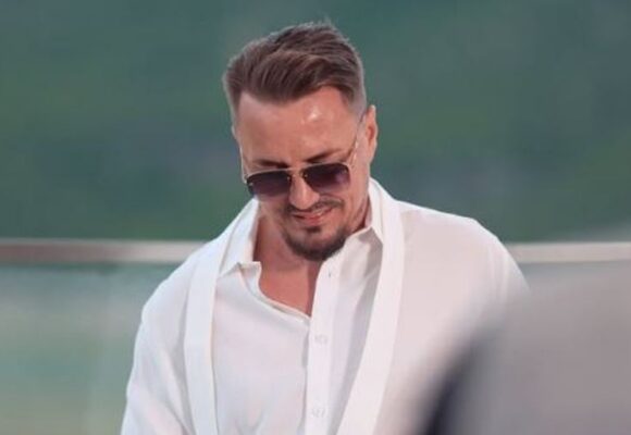 Pas martesës së tretë, Blero jep lajmin që askush nuk e priste – të gjithë të befasuar