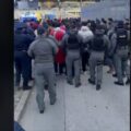 Ndodh e papritura pak para ndeshjes mes Kosovës dhe Turqisë, policia detyrohet të ndërhyjë