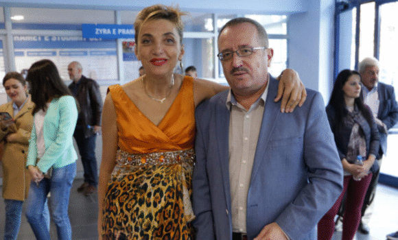 Ky është burri i Mozës që u bë e famshme në Ferma VIP, zbulohet arsyeja pse u ndanë ata të dy