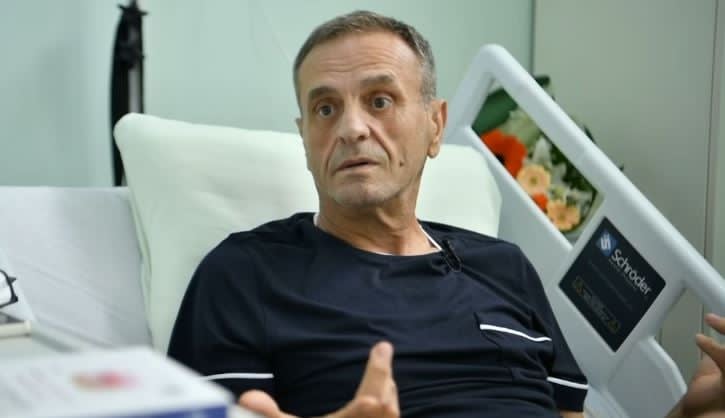 SINNAN E pau vdekjen me sy pas aksidentit të rëndë, kjo është gjendja e Sinan Vllasaliut sot – ende nuk është shëru krejt