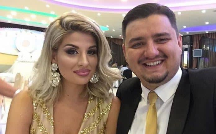 albani Alban Mehmeti shfaqet në krahët e një grua tjetër – bashkëshortja e tij Fjolla do të çmendet nga xhelozia