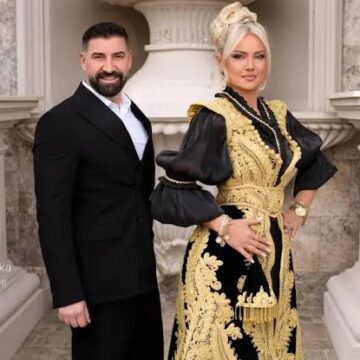Lum Meda që e ka në shtëpi, gruaja e tij tregon sa e zonja është në kuzhinë – tamam nuse tradicionale