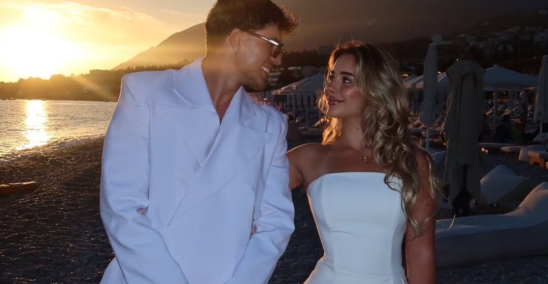 elijonaaaaa Elijona e ka sosë me e kall Klodin dhe ai do t’i bie pishman keq se çka i ka ikë prej dores – me poza kaq “hot” nuk e keni parë kurrë